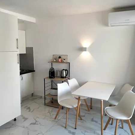 Graziella 504 شقة *