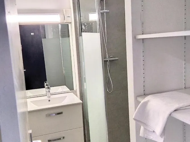 Graziella 504 公寓 胡安莱潘